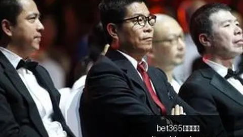 英雄联盟11赛事回顾，荣耀电竞见证辉煌时刻